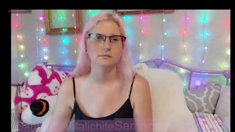 Snapshot of sammiesin13 chatting on 07/11/26, 11:39 Samantha online show from 07/11/26, 11:39