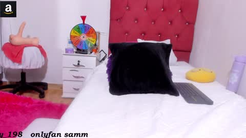 Snapshot of sammy18_ chatting on 02/01/25, 03:18 Sammy online show from 02/01/25, 03:18