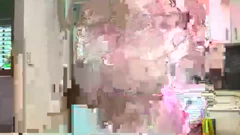 Sam online show from 04/06/26, 01:25