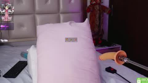 sammy_liz2 online show from 11/26/25, 01:12