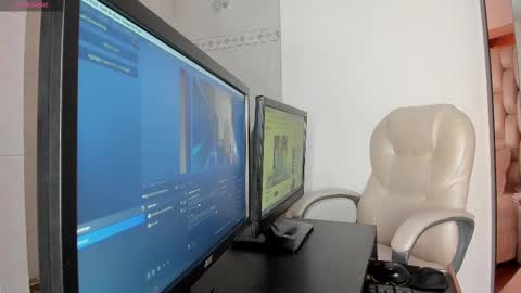 Snapshot of sammy_rios chatting on 02/17/25, 05:53 Sammy online show from 02/17/25, 05:53