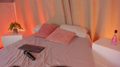 Samantha online show from 02/23/26, 02:42