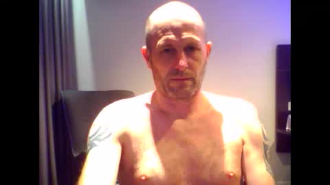 sammyb1821 online show from 02/11/25, 08:31