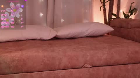 Snapshot of sammylaszlow chatting on 03/08/25, 04:45 Sammy online show from 03/08/25, 04:45