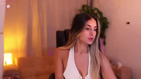 Snapshot of sammylaszlow chatting on 10/11/25, 01:38 Sammy online show from 10/11/25, 01:38