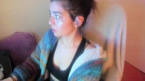 Snapshot of sammysammy_ chatting on 05/13/26, 07:39 online show from 05/13/26, 07:39