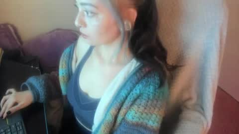 Snapshot of sammysammy_ chatting on 05/21/26, 08:10 online show from 05/21/26, 08:10