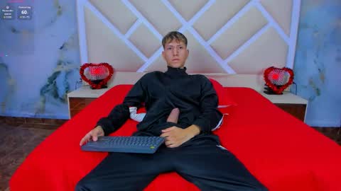 SAMMY online show from 12/04/25, 06:34