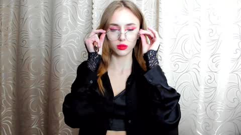 Sam   online show from 02/05/25, 03:09