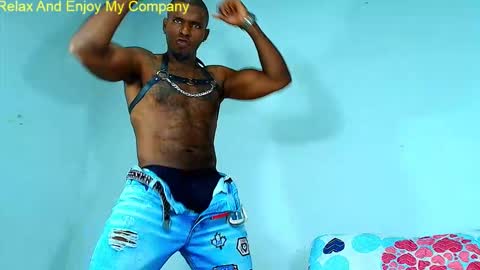 Snapshot of samsondauda chatting on 11/27/25, 02:35 samson dauda online show from 11/27/25, 02:35