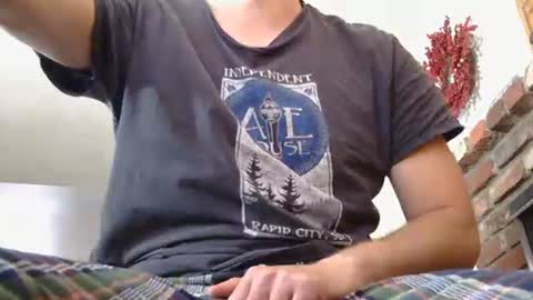 Snapshot of samthebully chatting on 10/29/25, 10:33 SamTheBully online show from 10/29/25, 10:33