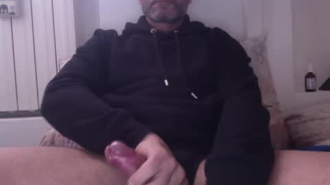 Samuel online show from 10/05/25, 01:53