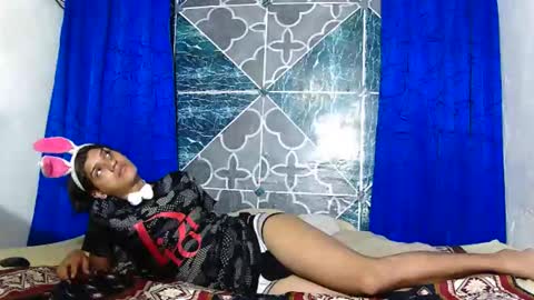 Samuel Sincee online show from 10/31/25, 06:14