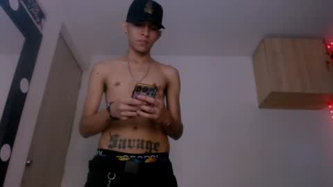 Snapshot of samuel_suarez chatting on 12/26/24, 03:38 online show from 12/26/24, 03:38