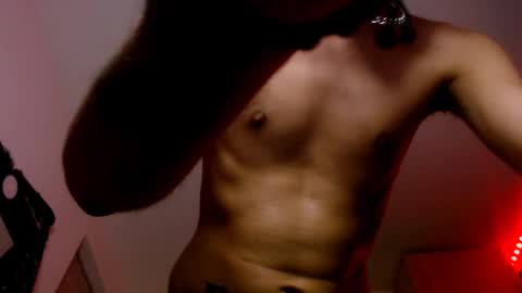 Snapshot of samuel_suarez chatting on 03/03/25, 11:55 online show from 03/03/25, 11:55