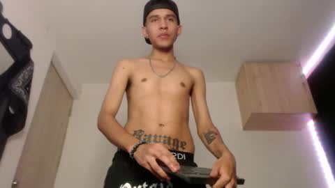 Snapshot of samuel_suarez chatting on 03/11/25, 10:53 online show from 03/11/25, 10:53
