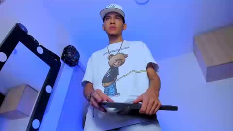 Snapshot of samuel_suarez chatting on 09/10/25, 05:07 online show from 09/10/25, 05:07