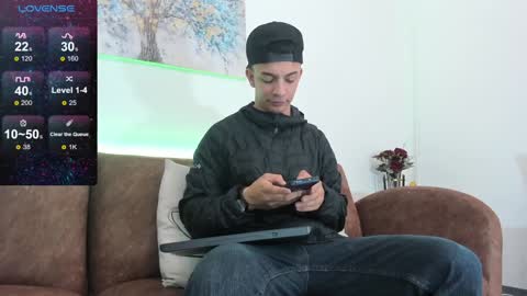 Snapshot of samuel_up chatting on 01/21/25, 04:10 Samuel online show from 01/21/25, 04:10