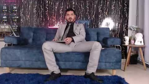 Snapshot of samuelcoopper chatting on 11/05/25, 01:55 Samuel Coopper online show from 11/05/25, 01:55