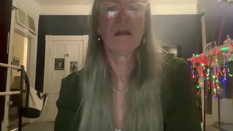 Samuel or Samantha online show from 01/20/25, 11:10