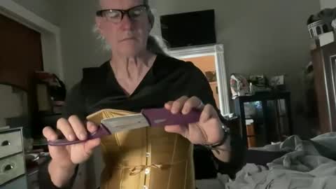 Samuel or Samantha online show from 10/23/25, 12:26