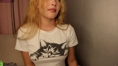 Samantha online show from 02/25/25, 12:36