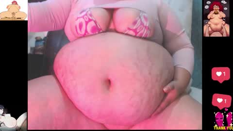 Snapshot of samy_belly32 chatting on 04/24/26, 04:37 loredy samantha online show from 04/24/26, 04:37
