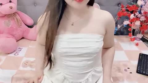 sanami_sian_ online show from 11/14/25, 03:05