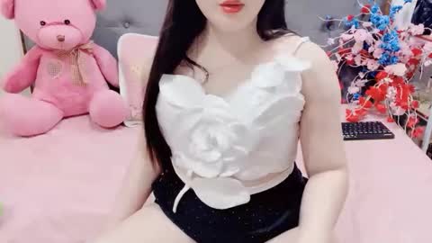 sanami_sian_ online show from 03/17/26, 02:09