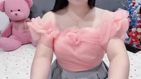 sanami_sian_ online show from 05/06/26, 02:08