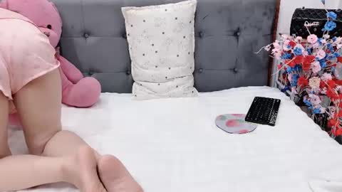 sanami_sian_ online show from 06/21/26, 01:24