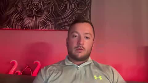 Snapshot of sancali2 chatting on 11/15/25, 07:54 sancali2 online show from 11/15/25, 07:54