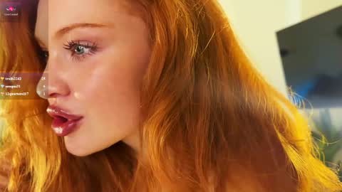 Snapshot of sanda_red chatting on 06/05/26, 04:56 Sanda3 online show from 06/05/26, 04:56