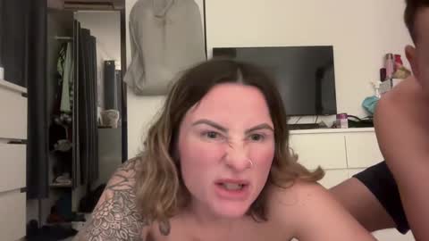 sandb250 online show from 03/09/25, 12:00