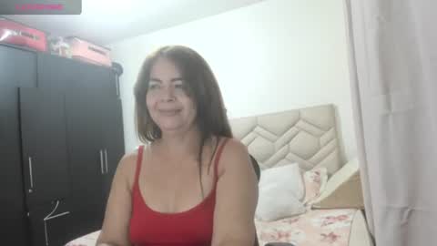 Snapshot of sanddi_milff chatting on 07/23/26, 01:58 Sanddi online show from 07/23/26, 01:58