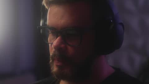 Sanders online show from 02/05/26, 05:34