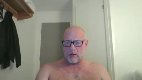 Snapshot of sandnesrune523 chatting on 03/16/26, 06:56 sandnesrune523 online show from 03/16/26, 06:56
