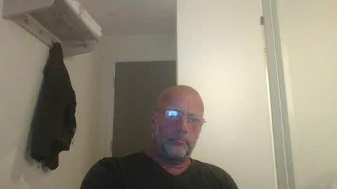 Snapshot of sandnesrune523 chatting on 06/16/26, 05:59 sandnesrune523 online show from 06/16/26, 05:59