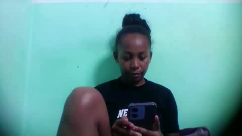 sandra1253099 online show from 11/17/25, 05:08