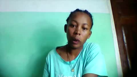 sandra1253099 online show from 04/17/26, 05:54