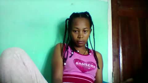 sandra1253099 online show from 05/07/26, 06:08