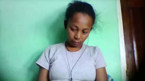 sandra1253099 online show from 05/19/26, 05:08