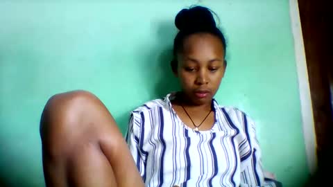 sandra1253099 online show from 05/20/26, 06:52