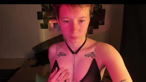 sandraa_a online show from 09/30/25, 03:06