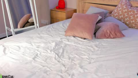 sandraa_anderson online show from 04/21/26, 02:51