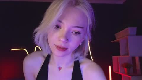 Sandy  online show from 01/16/25, 01:16