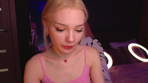 Sandy  online show from 01/20/25, 01:18