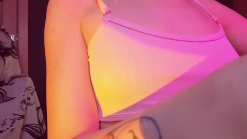 Sandy  online show from 02/11/25, 01:10