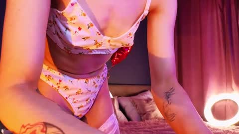 Sandy  online show from 03/01/25, 04:15