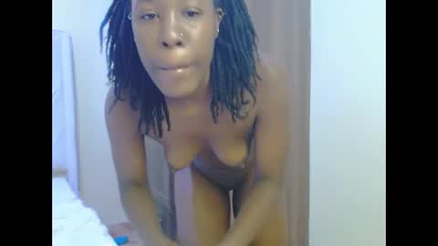 Sandy online show from 02/02/26, 03:27